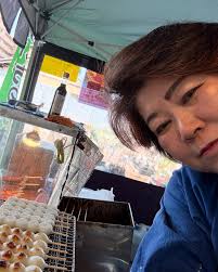 興正寺マルシェに出店している店主